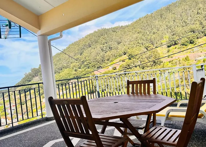 Boavista- 2 Bed House -Cosy Panoramic -Sea - Mountain View